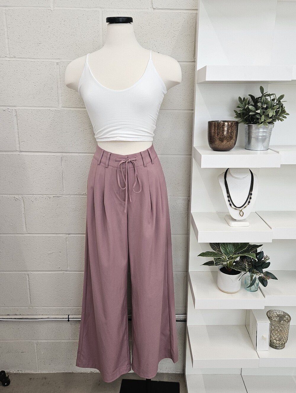 Pleat Front Trouser